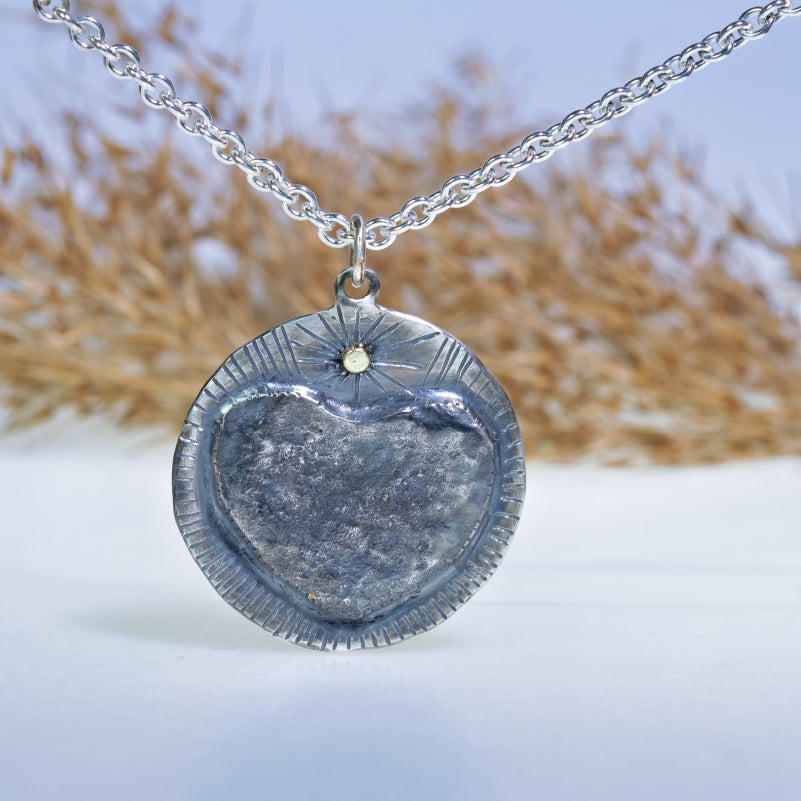Kulatý amulet Srdce větší