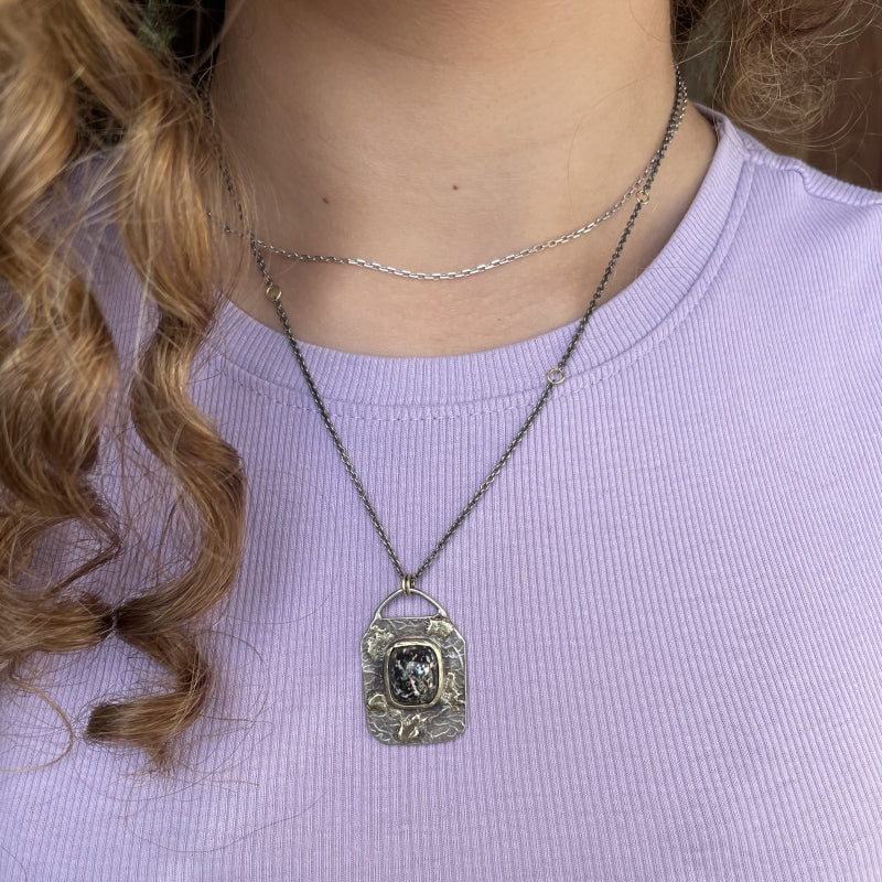 Amulet s mexickým leopardím opálem