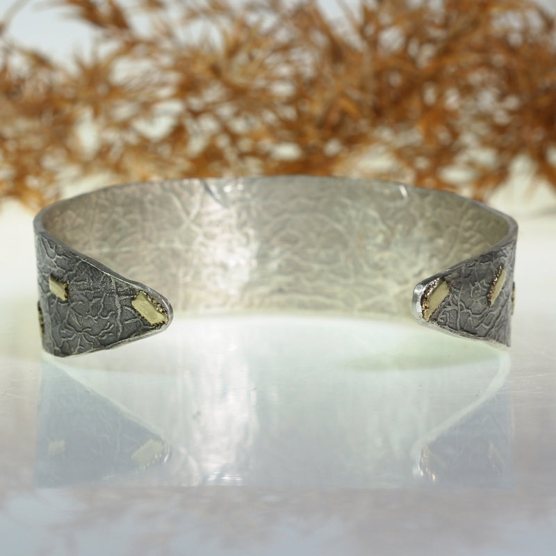Náramek Simply metals se zlatými geometrickými tvary