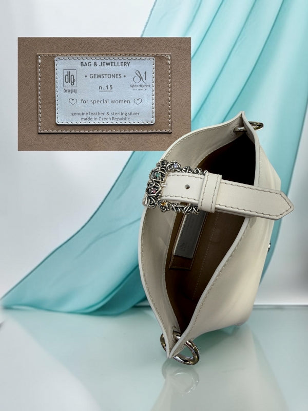 Bag Scarlet / off White se stříbrnou sponou s drahokamy