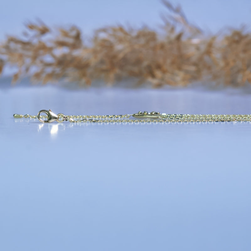 Zlatý náhrdelník lariat s Trapiche diamantem